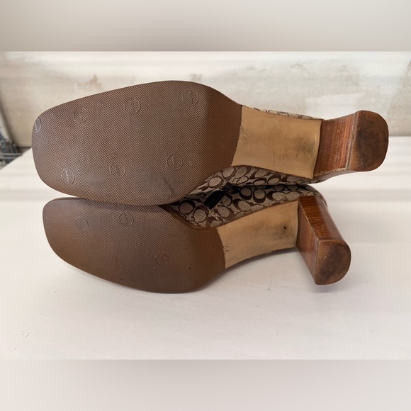 COACH canvas logo ankle boots. - Picture 5 of 5